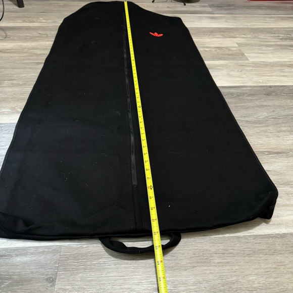 Adidas Garment Bag - Picture 4 of 4